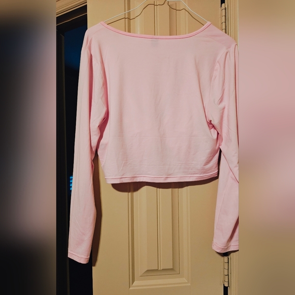 SHEIN Light Pink Twist Front Crop Top - Picture 5 of 5